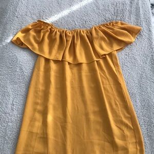 🌻Forever 21 off-the-shoulder mustard dress